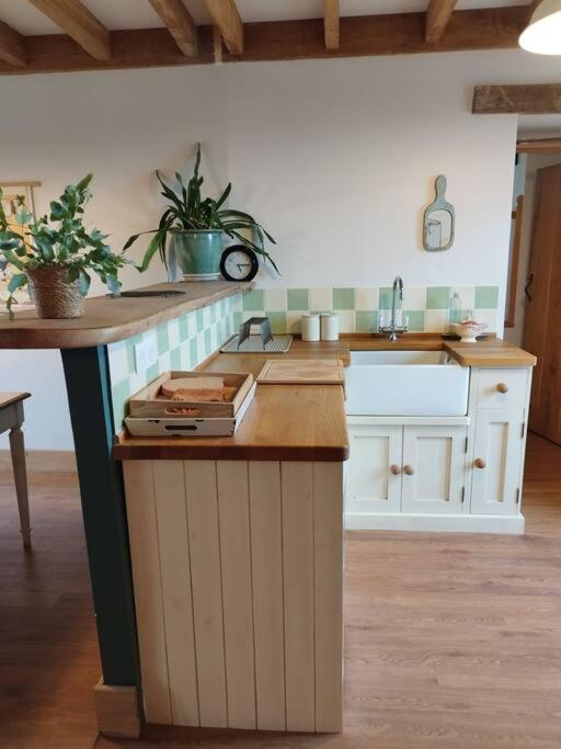 Chalet Des Roches Roche D'Oetre Suisse Normande Saint-Philbert-sur-Orne 외부 사진